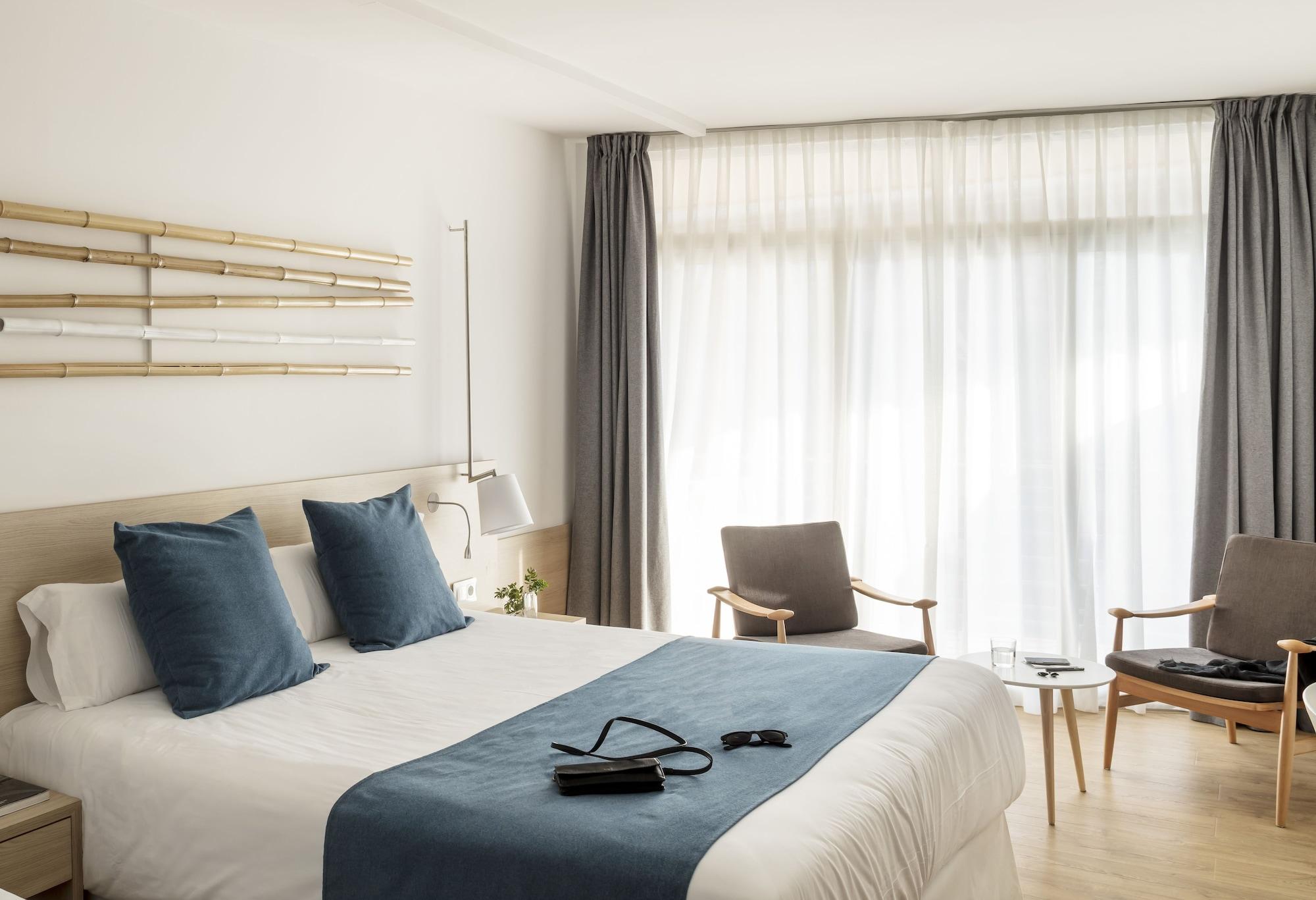 Aqua Hotel Onabrava & Spa 4*Sup Santa Susanna Ngoại thất bức ảnh